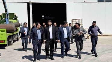 بازدید مدیر کل تجهیزات برق، الکترونیک، نرم‌افزار و صنایع خلاق وزارت صمت از کارخانه آکوباتری