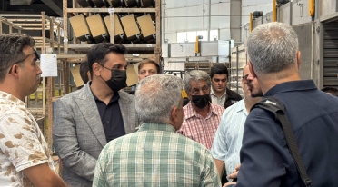 بازدید نمایندگان فروش تهران از کارخانه آکوباتری