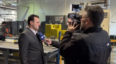 بازدید مدیرعامل تامین اجتماعی استان اردبیل از کارخانه آکوباتری