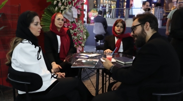آکوباتری در الکامپ ۱۴۰۵