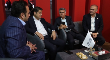 آکوباتری در الکامپ ۱۴۰۵