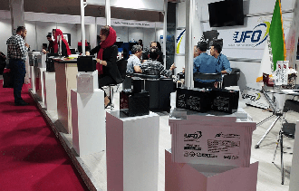 غرفه آکوباتری در نمایشگاه انرژی‌های نو و تجدیدپذیر