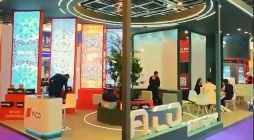 غرفه آکوباتری در نمایشگاه بین‌المللی اتومکانیکا دبی