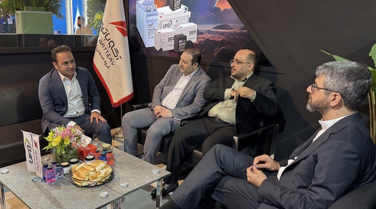 گزارش تصویری از بازدید معاونان وزیر ارتباطات از غرفه آکوباتری در نمایشگاه الکامپ